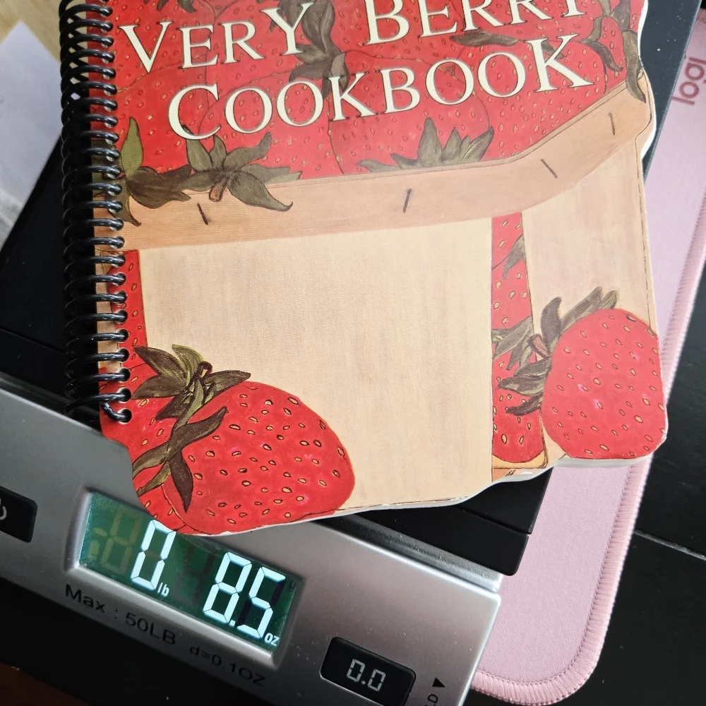 A Very Berry Cookbook The Grand Cookbook Series Judith Bosley 1991 Baking